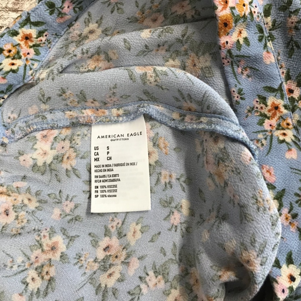 American Eagle Blue Floral Ruffle Mini Wrap Skirt Small Elastic Back Boho Summer - Picture 8 of 11